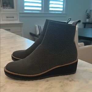Eileen Fisher London Knit Booties